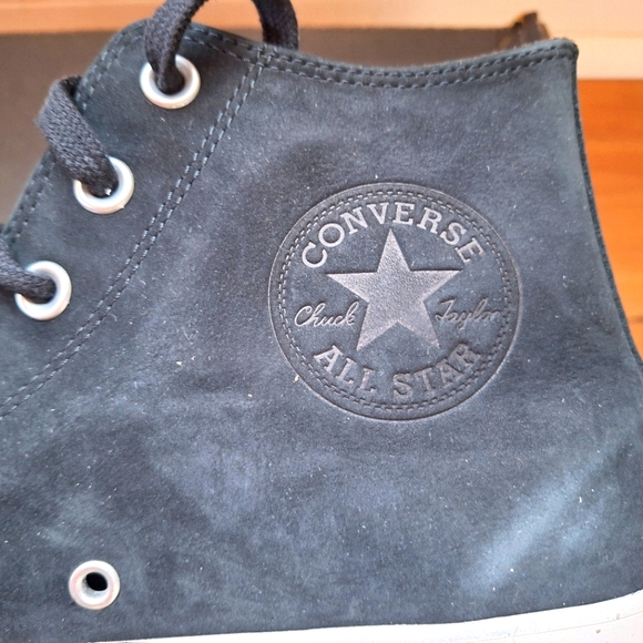 Converse - Picture 5 of 5